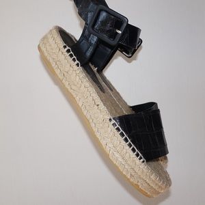 Vince Edina Black Croc Embossed Sandals 8 M